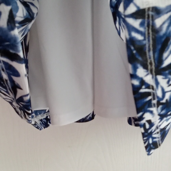 ⭐️ Host Pick ⭐️Cleo | Navy White Design Fit & Flare Skirt - Picture 5 of 7